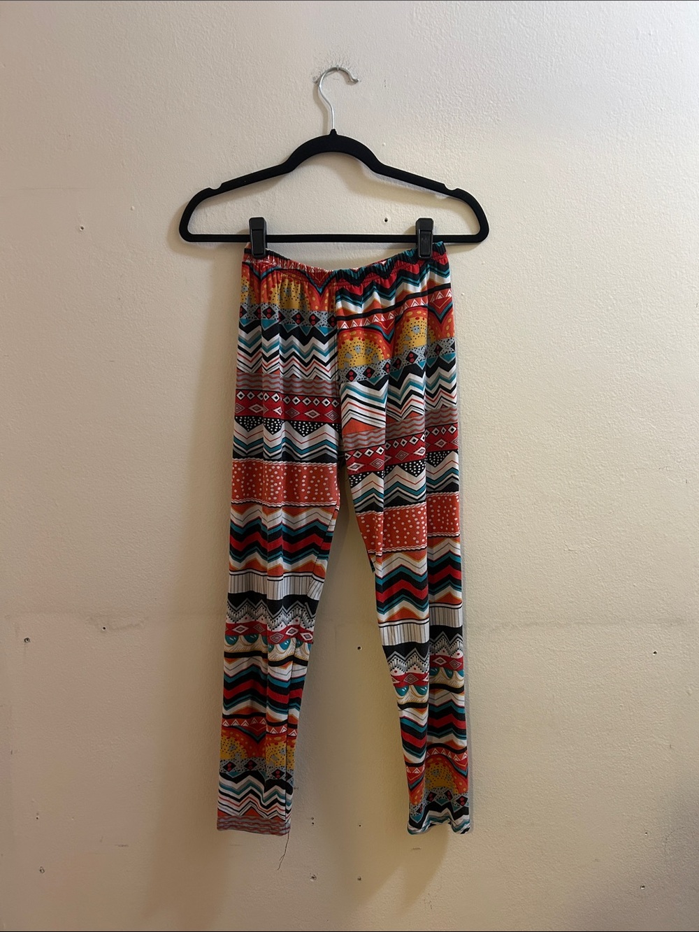 F&F One Size Colorful Geometric Chevron Print Stretch Leggings 🌹